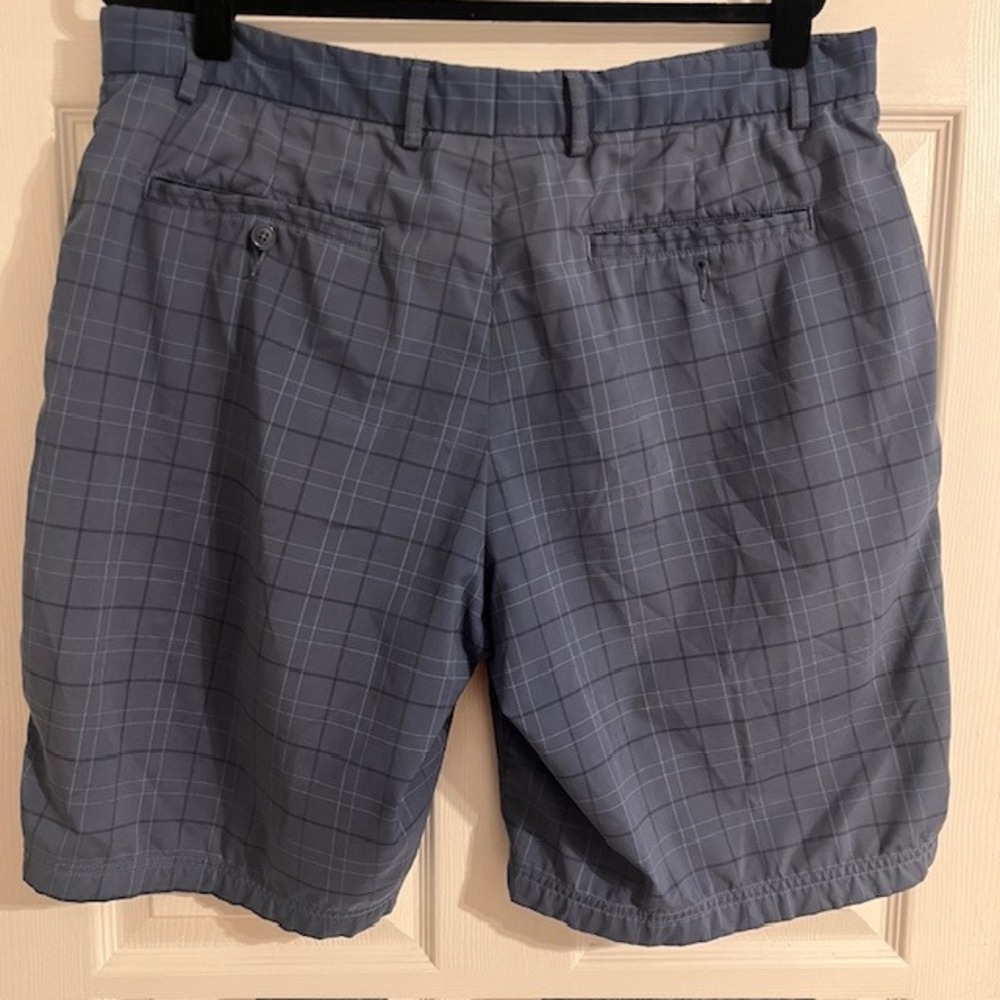 Kirkland Signature Plaid Golf Shorts Lightweight Size 38 - Picture 2 of 6